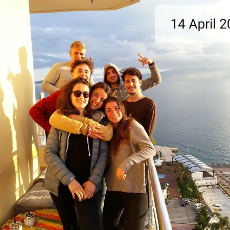 Hostel Hairy Lemon Sarande